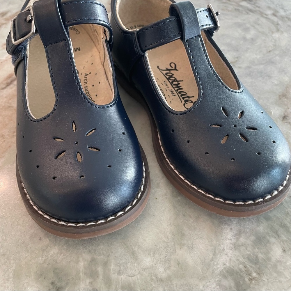 Footmates Navy Leather Mary Janes Sherry Girls Shoes Size 8.5 Arch Support - Picture 8 of 10